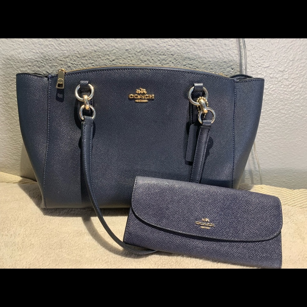 2018 coach bag and matching wallet